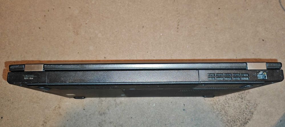 Laptop  Lenovo Core I5 7300U 16gb ddr4 display 15,6inch