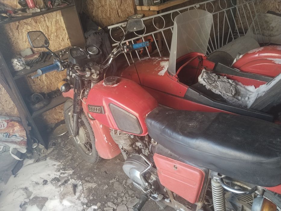 Продам мотоцикл Иж планета 5