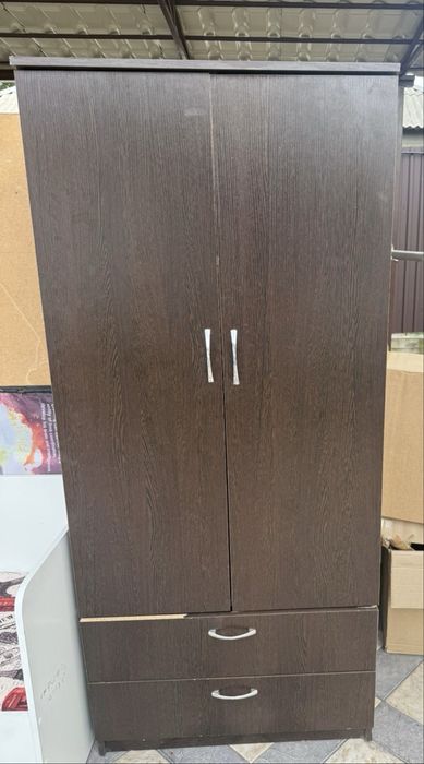 Продам деткую кровать и шкаф
