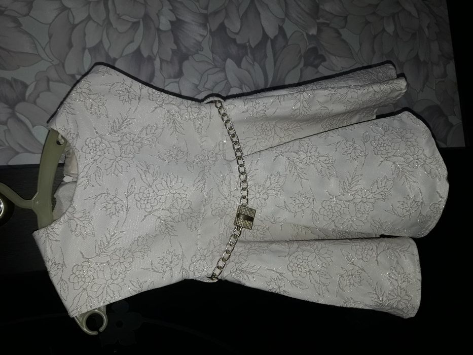 Платье нарядное