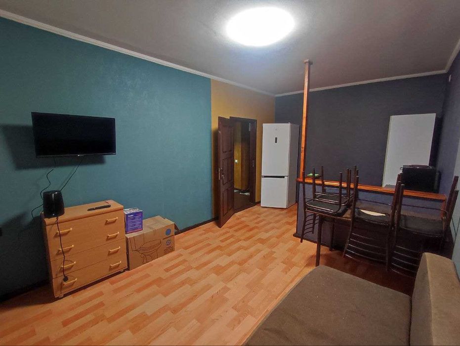 Продаётся 2х комнатная квартира бывшие общежитие.