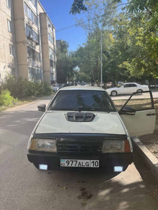 Ваз 21093.