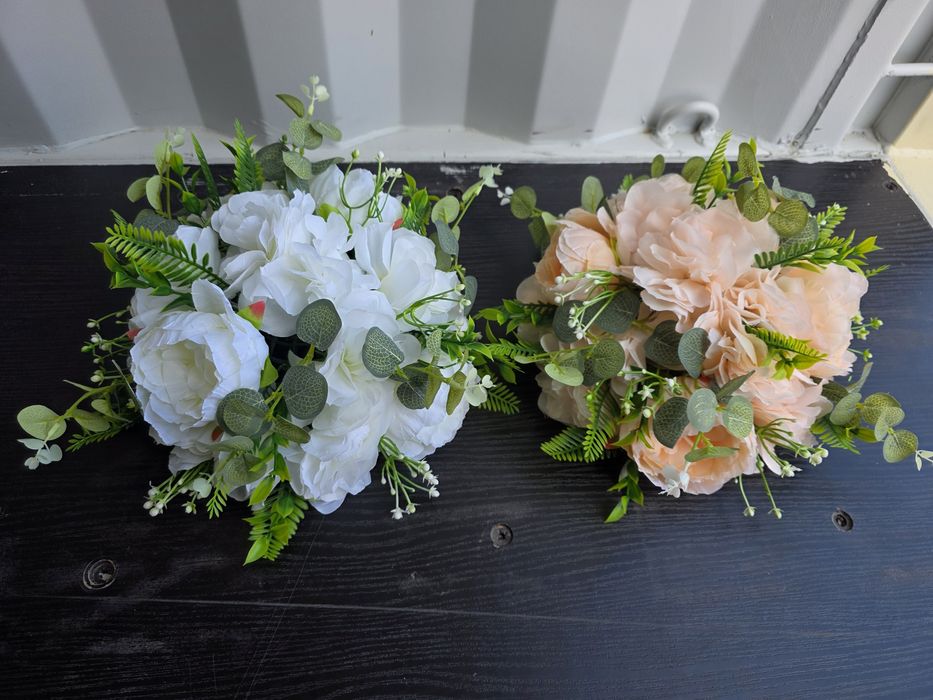 Цветна топка за декорация на сватба