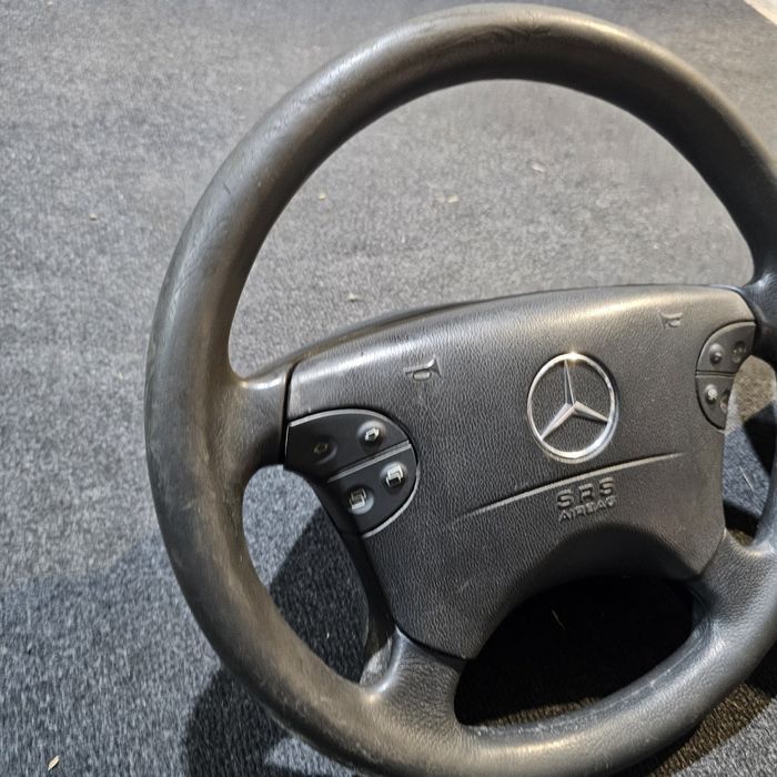 volane mercedes-benz w203