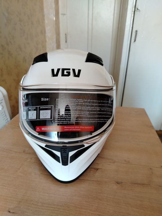 Продам мотошлем, новый