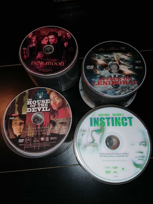 Dvd-uri cu filme deosebite de colectie