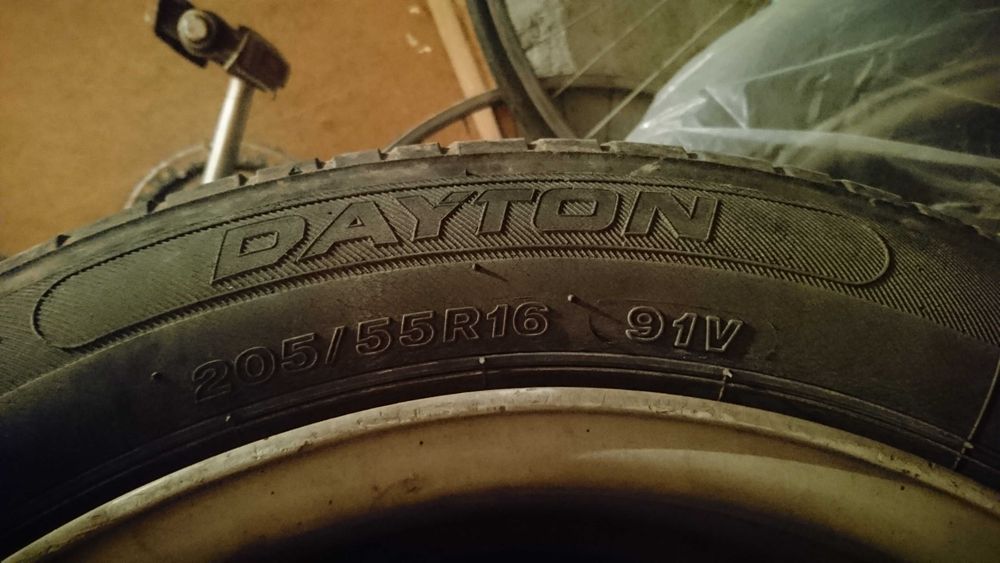 4 летнии гуми Dayton