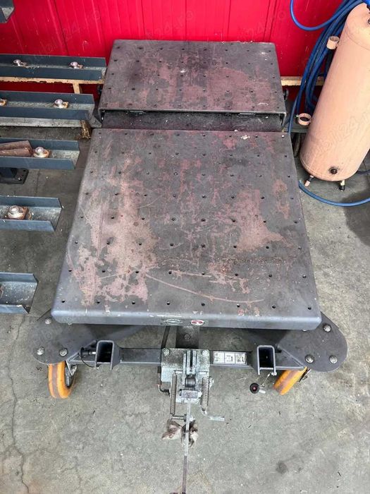 Masă de ridicare rotativă BLITZ WE160002A