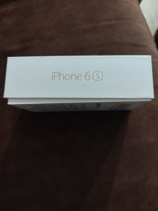 Мобилен телефон iPhone 6S