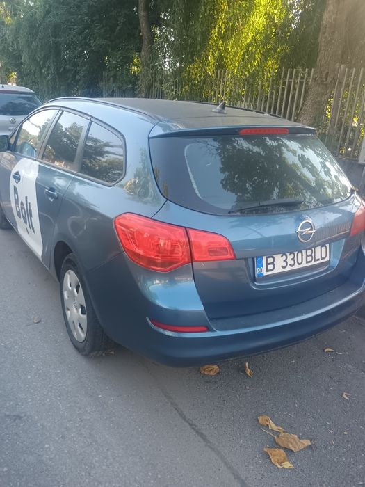 OPEL Astra 2014 — imagine 4