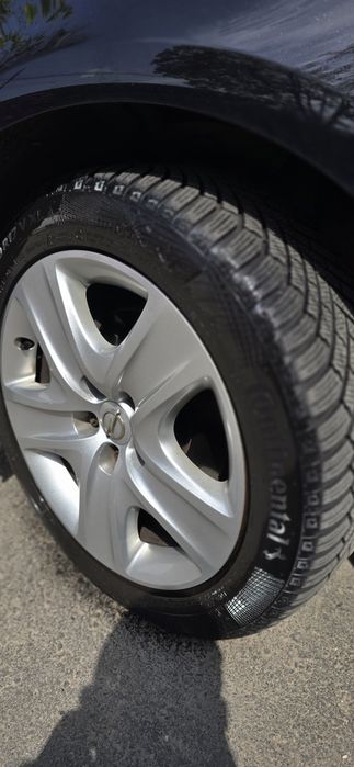 Opel Astra J 2011