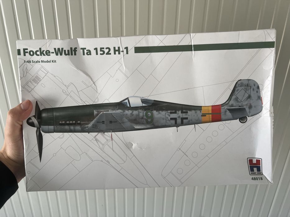 Фигура за сглобяване самолет The Focke Wulf Ta-152