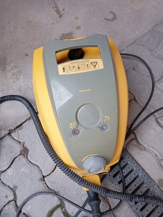 Vând aparat de curățat cu abur! Folosit