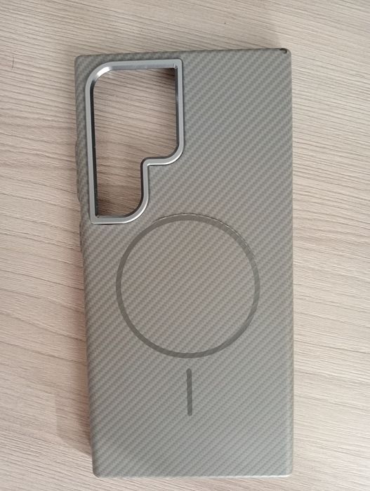 Чехлы для телефона