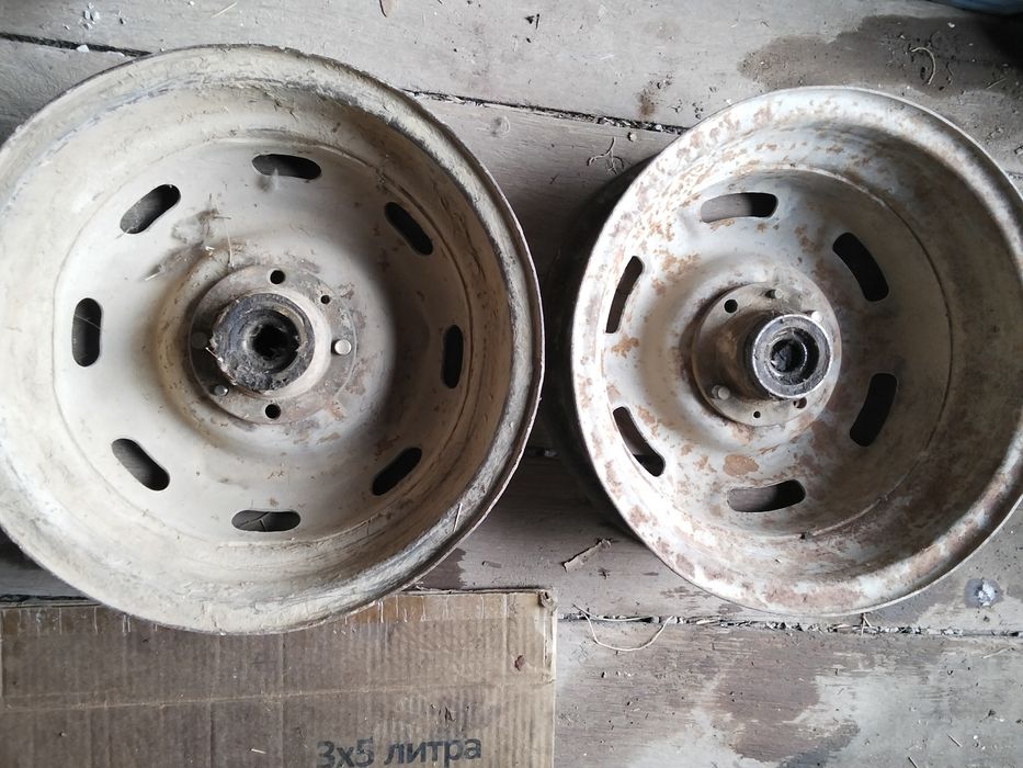 Тачкіге дөңгелек