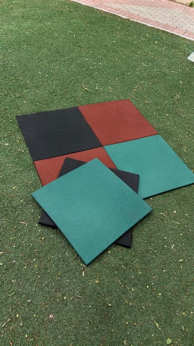 Плитка резиновая