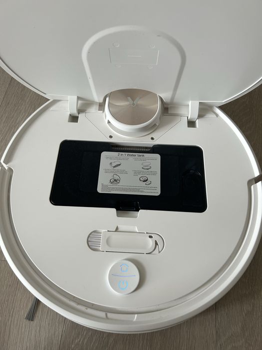 Aspirator robot Xiaomi viomi SE cu aspirare si mop