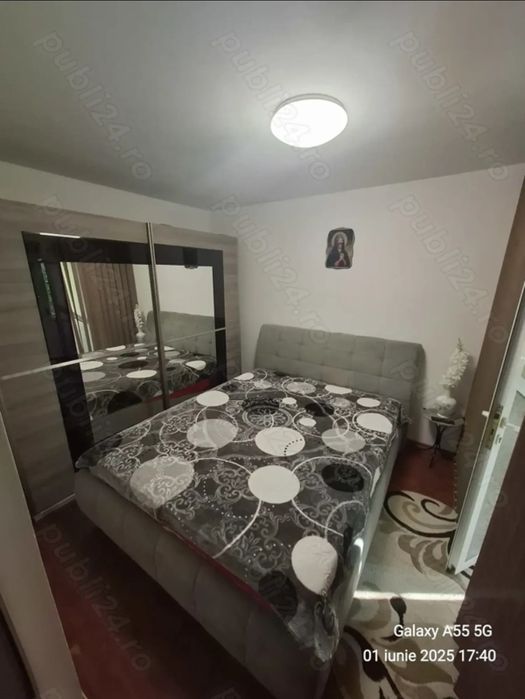 Apartament 2camere de vânzare.