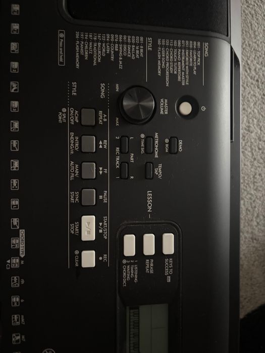 дигитално пиано/синтезатор Yamaha