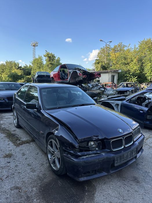 Bmw e36 компакт М пакет шпер НА ЧАСТИ