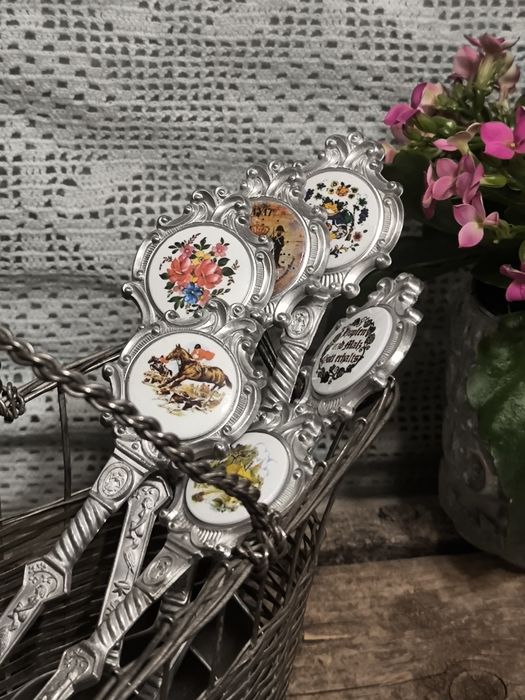 Лъжици с порцеланов акцент