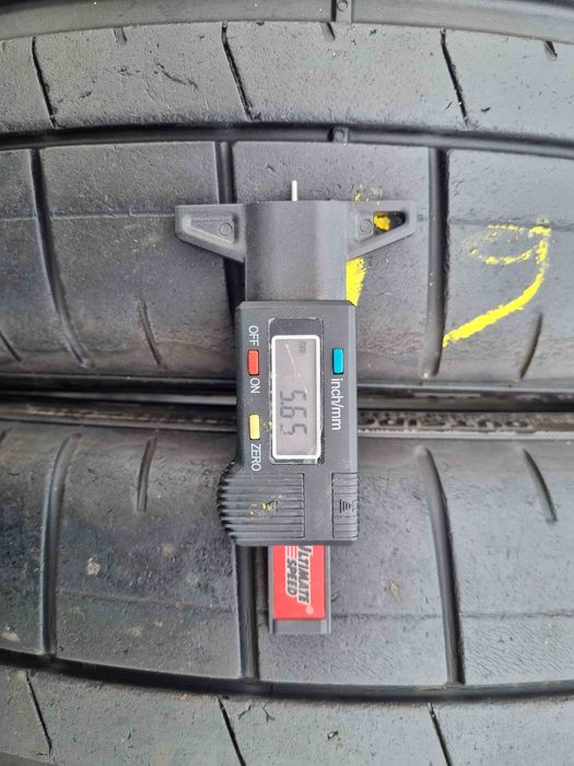 SET 2 Anvelope Vara 235/35 R20 PIRELLI P Zero PZ4 88Y