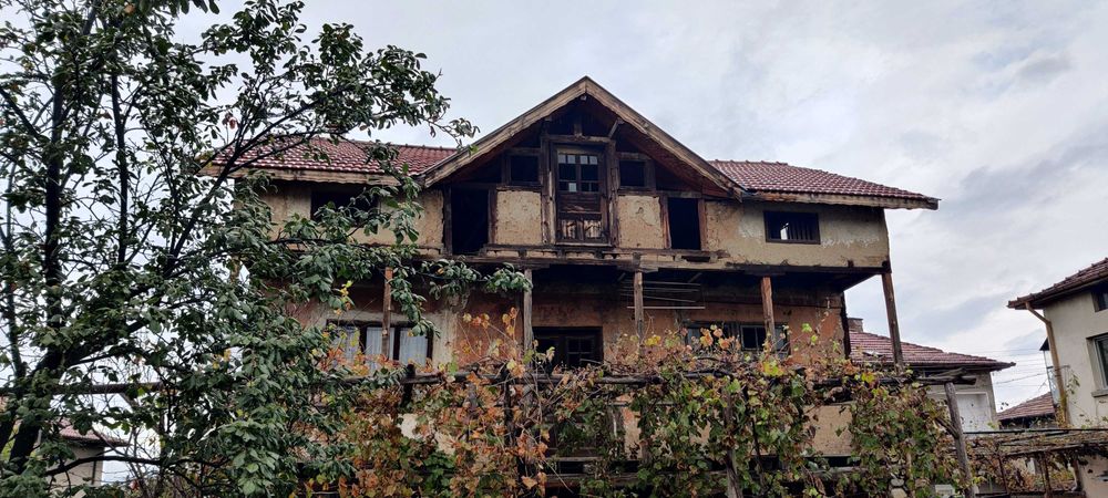 Продава се Къща в с. Бараково, Област Кюстендил - 160 кв.м за 313 €/кв.м - Снимка #10