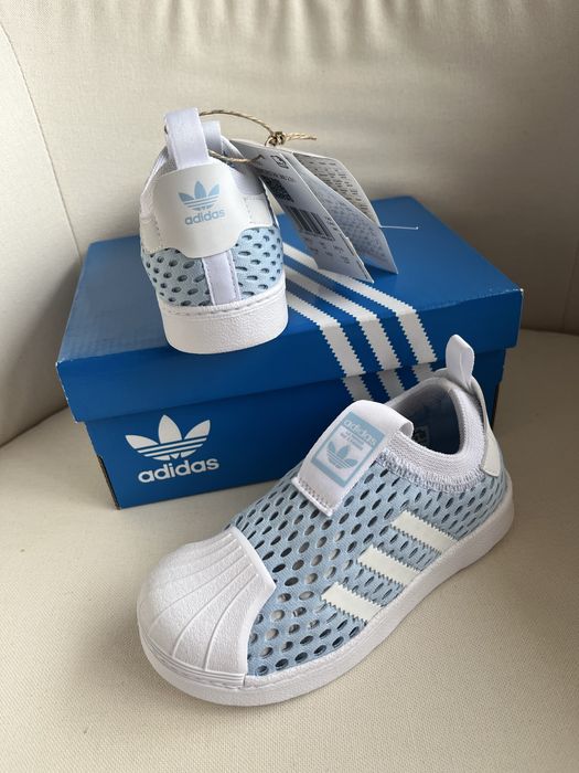 Adidas стелка 17см, EU 26.5