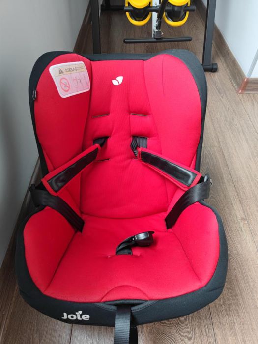 Автокресло Joie Tilt Pavement