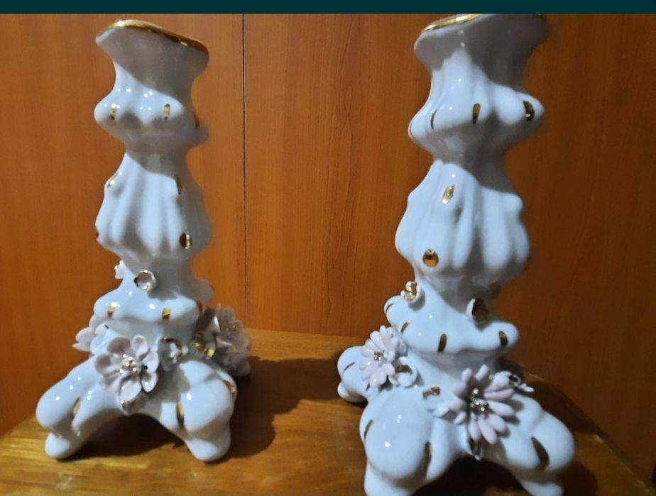 Sfeșnic porțelan:Set (180 lei) ; (100 lei / buc.)