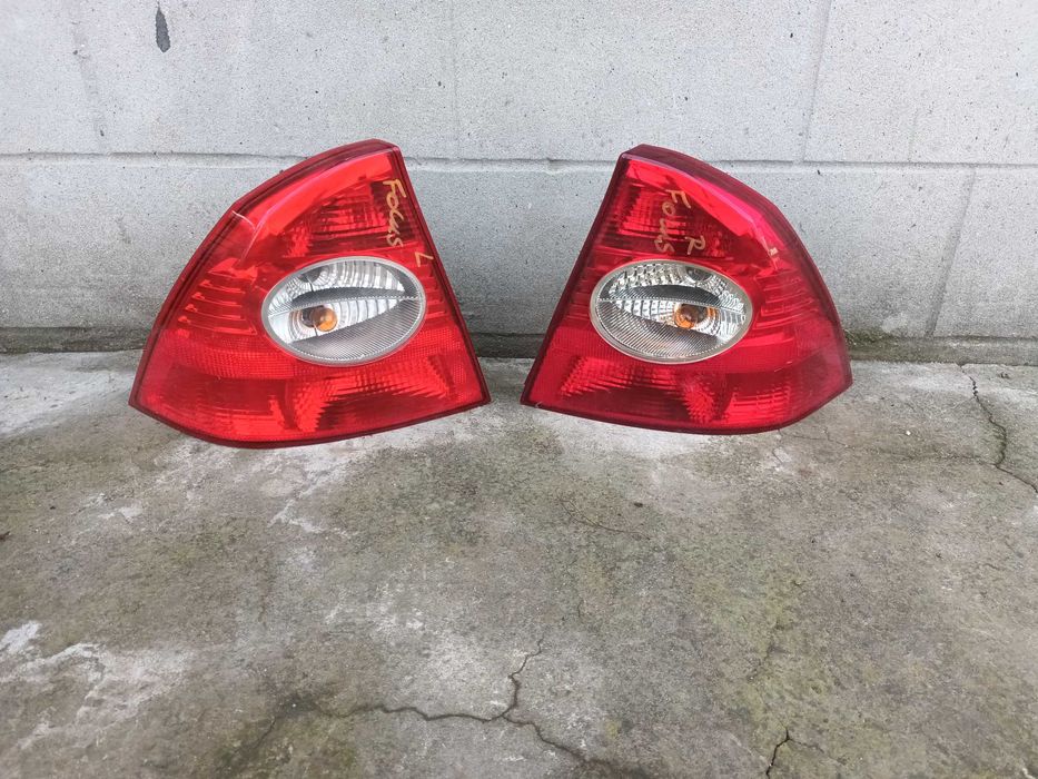 ляв и десен стоп за форд фокус 2 седан 04 -11 FORD FOCUS II