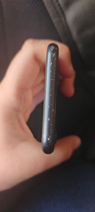 Продам iphone se 2020 64 gb СРОЧНО ПРОДАМ