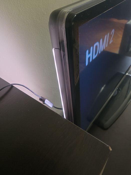 Телевизор  PHILIPS  37 инча