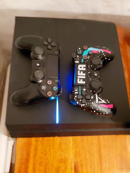 Playstation 4  1 tb + подписка еа play
