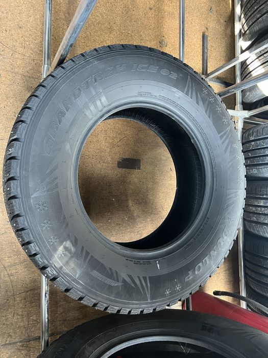 275/65/17 dunlop 2колеса