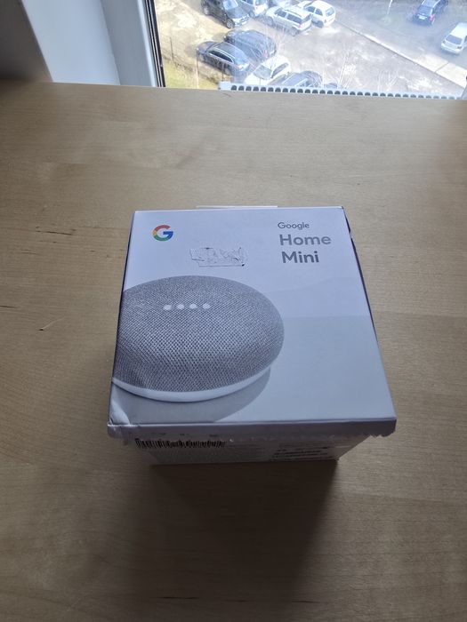 Смарт колонка асистент Google Home Mini
