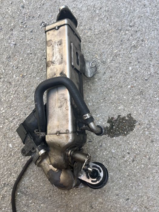 Бмв ф10 520д 184к ЕГР и охладител