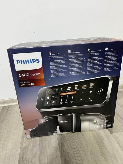 NOU Espressor automat Philips EP5441/50 seria 5400