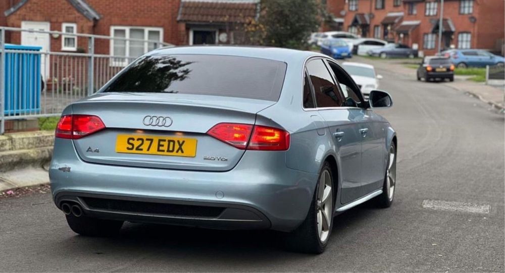 Ușa față spate stânga dreapta Audi a4 b8 b8.5 LY5J