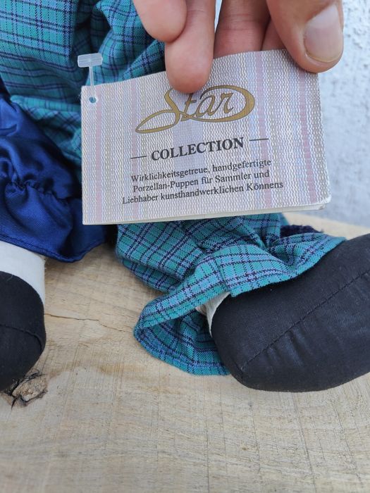 Vând păpușile din imagine