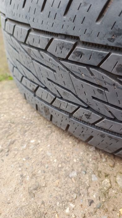 Anvelope Duster Continental