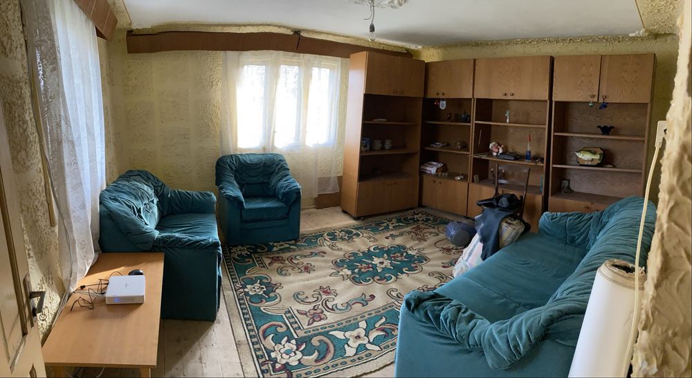 Vand casă de locuit cu potential pentru afacere de familie, gospodarie in toata regula