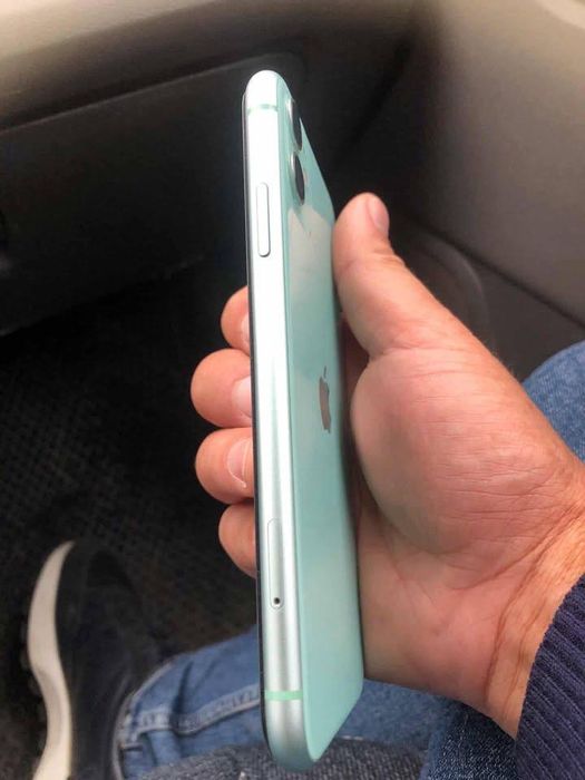 Продаю Айфон 11 свое . В хорошем состоянии  Можно обмен н