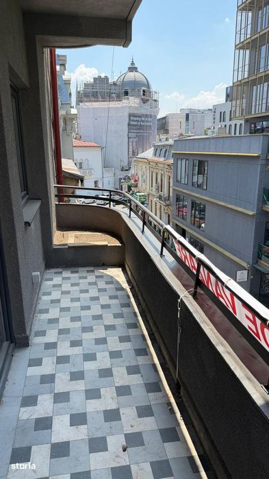 Proprietar vând apartament 2 camere (posibil 3) zona Piața Amzei