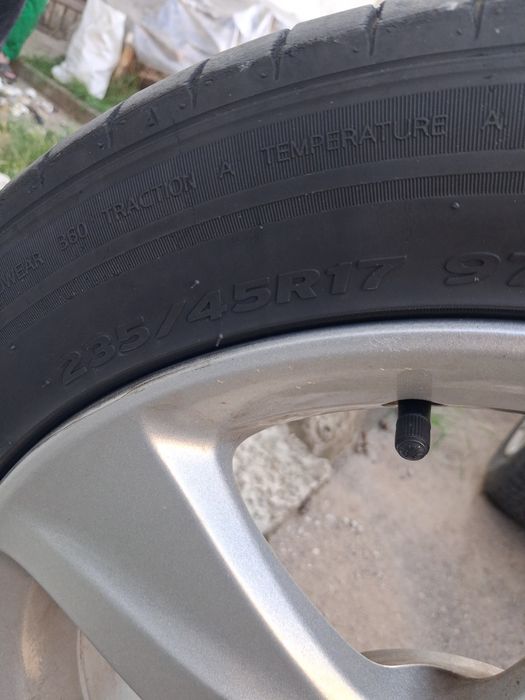 Продавам летни гуми