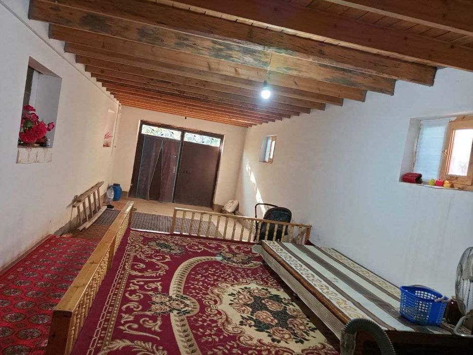 Питнак шахри марказида ховли жой сотилади, келишилади