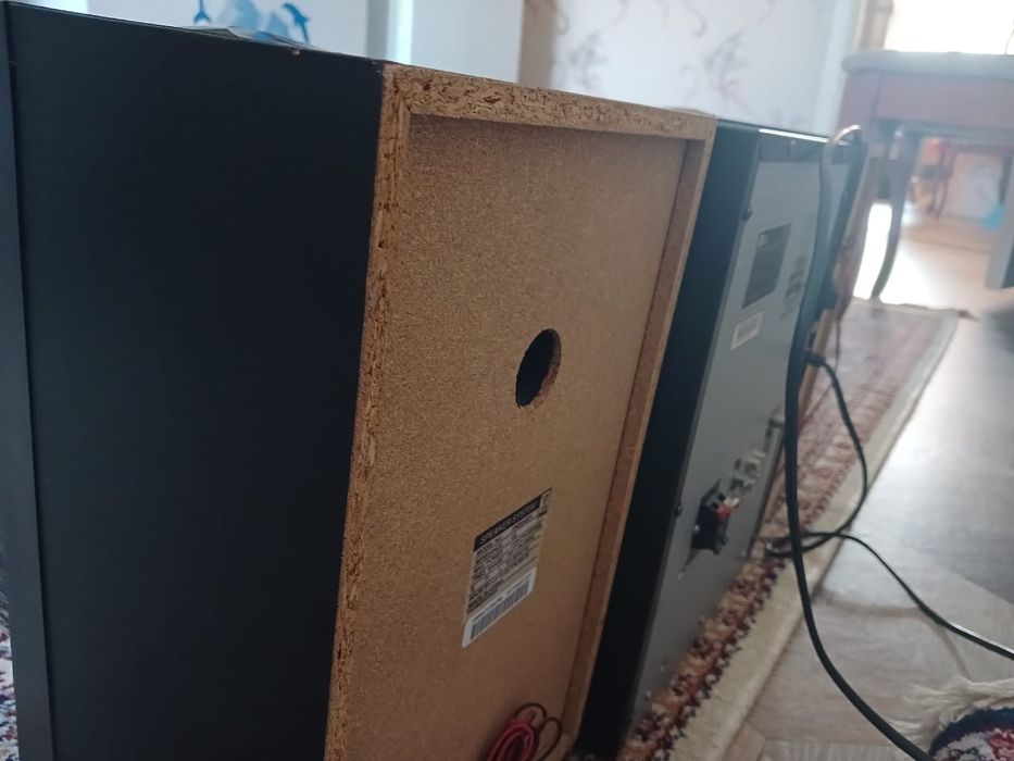 Музыкальный центр LG