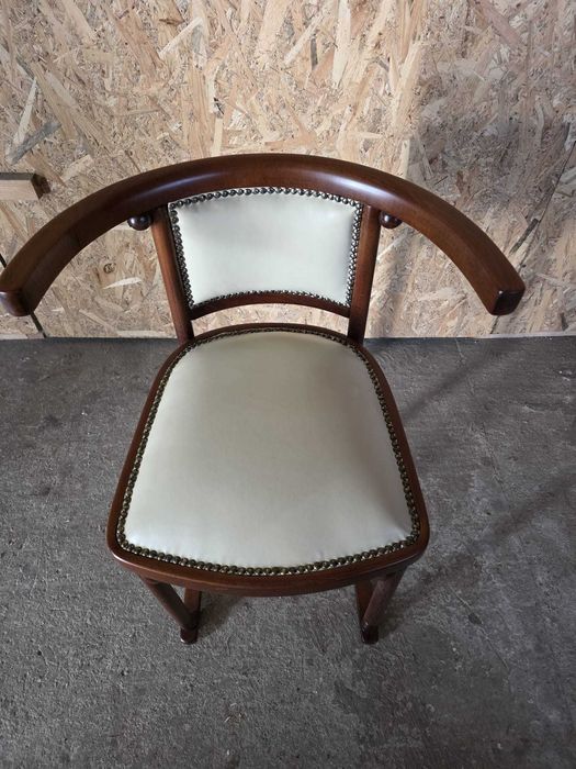 Set de Colecție Recondiționat: Banchetă, 2 Scaune și Taburet – Stil Secession/Art Nouveau