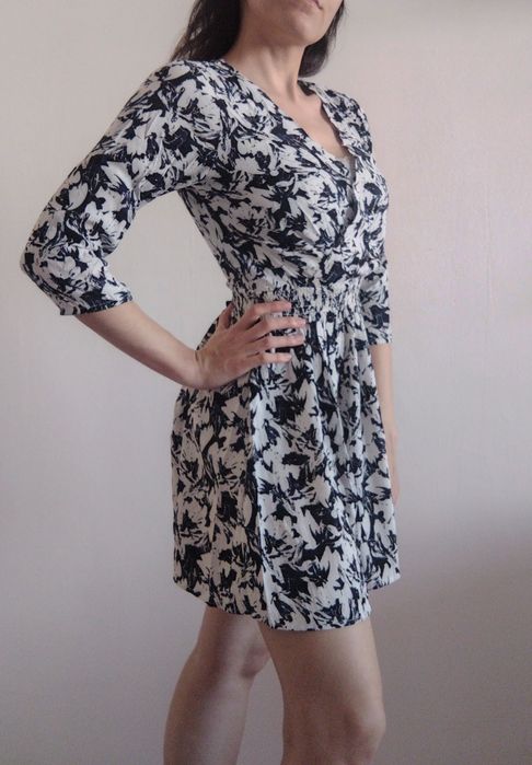 Bik Bok Супер удобна рокля