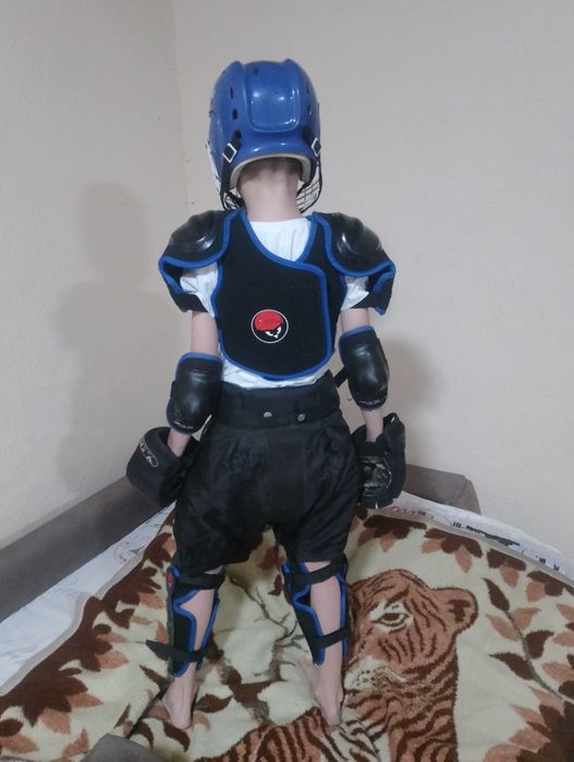 Костюм хоккеиста детский